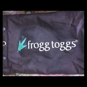 Frogg Toggs Small Rain Suit Blue with bag